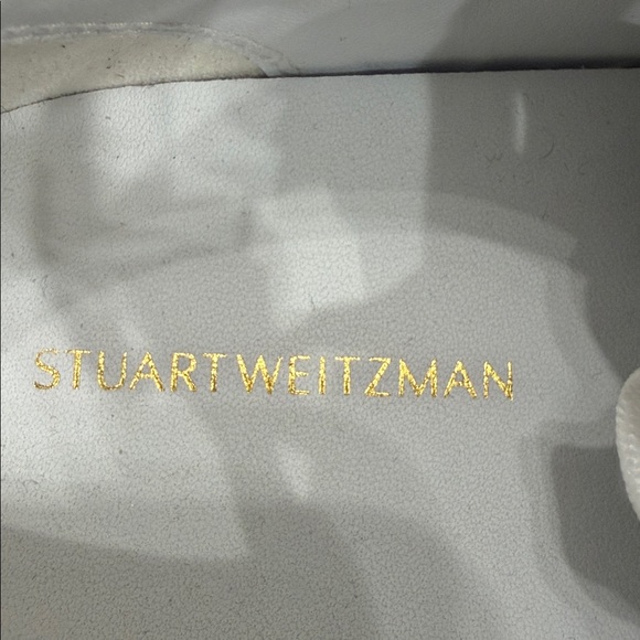 Stuart Weitzman Excelsa Faux Pearl-Embellished Leather Sneakers. - Picture 10 of 11